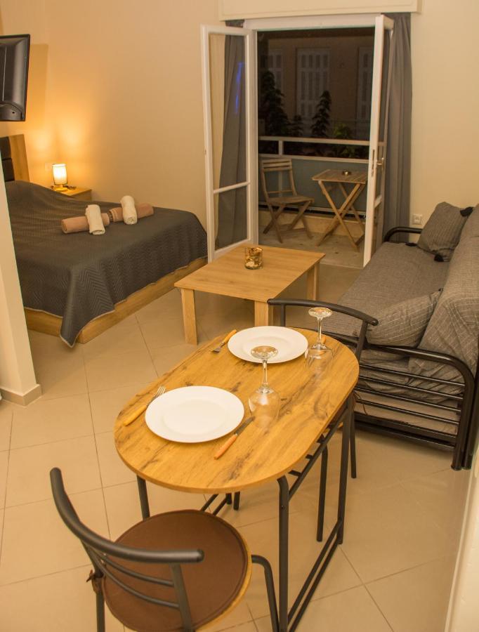 Central Luxury Studio 2 Corinth المظهر الخارجي الصورة