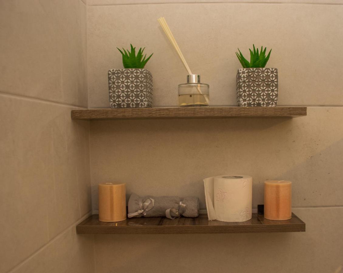 Central Luxury Studio 2 Corinth المظهر الخارجي الصورة
